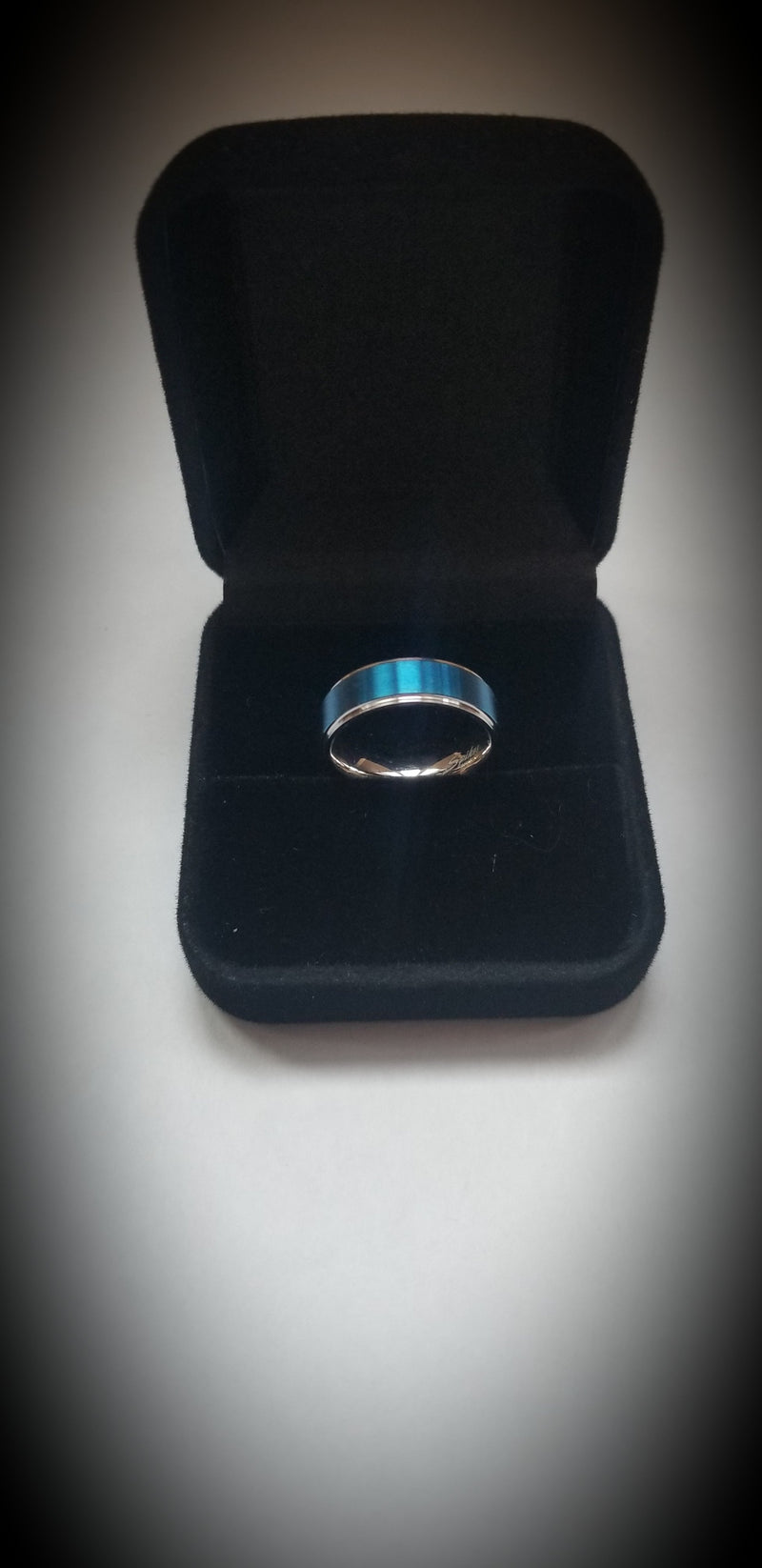 products/stainless-steel-thin-blue-line-ring-jewelry-215503.jpg