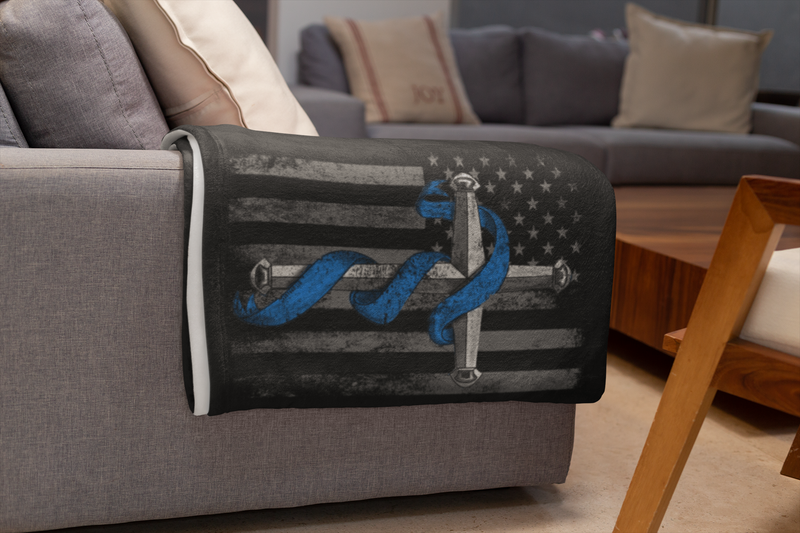 products/thin-blue-line-cross-premium-mink-sherpa-blanket-blankets-173441.png